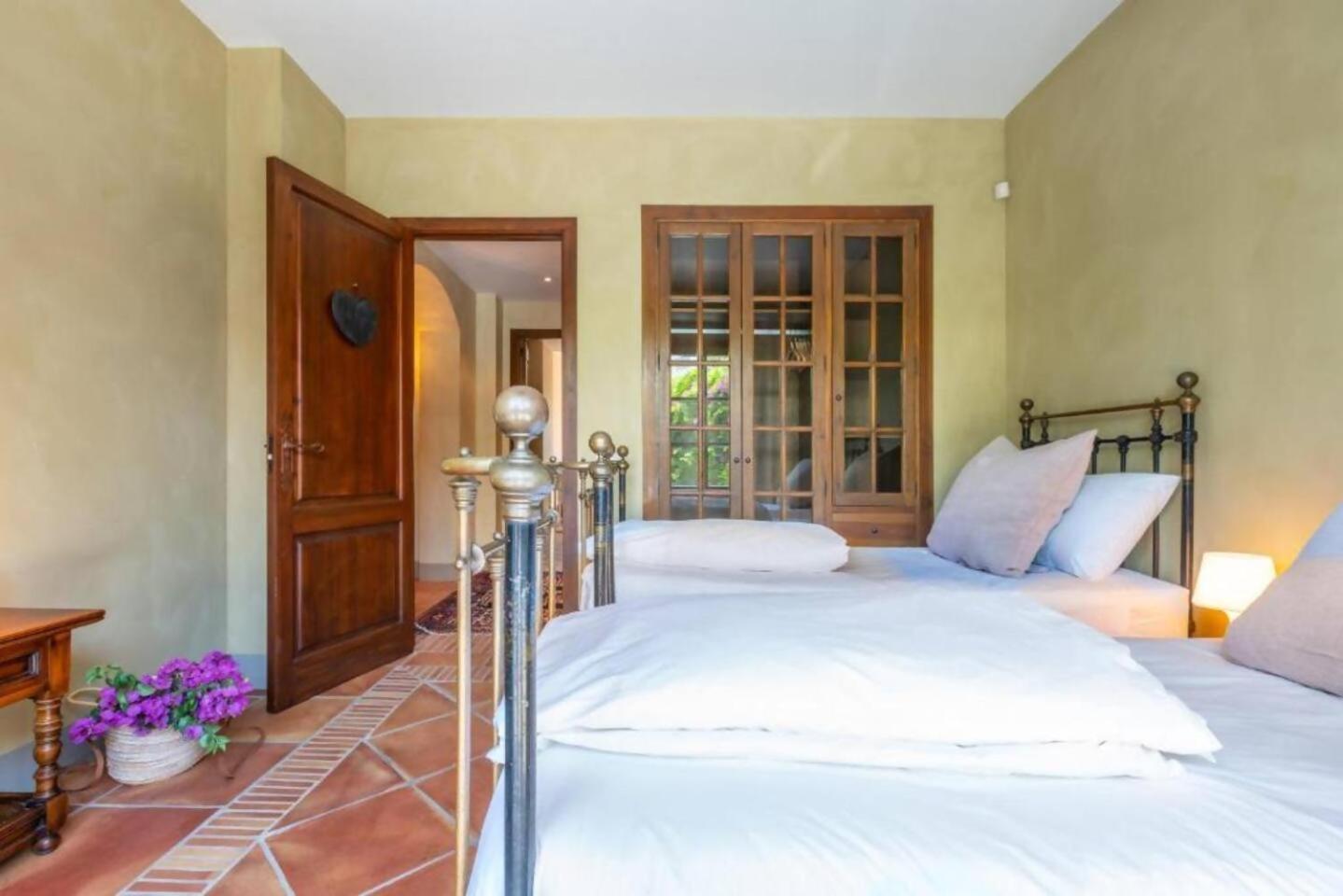 Villa Casa Sol Encantadora Villa Con Piscina Marbella Luaran gambar