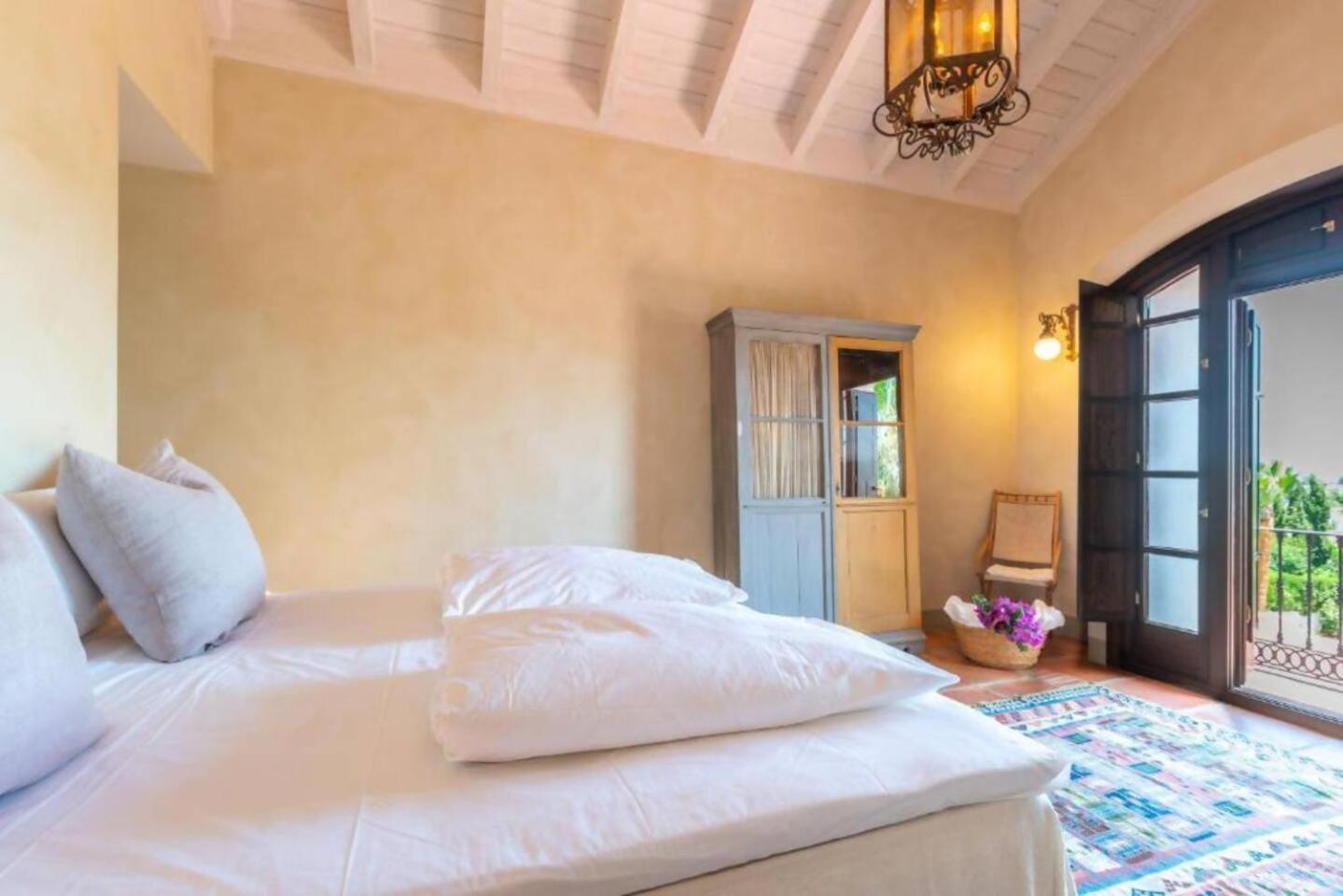 Villa Casa Sol Encantadora Villa Con Piscina Marbella Luaran gambar
