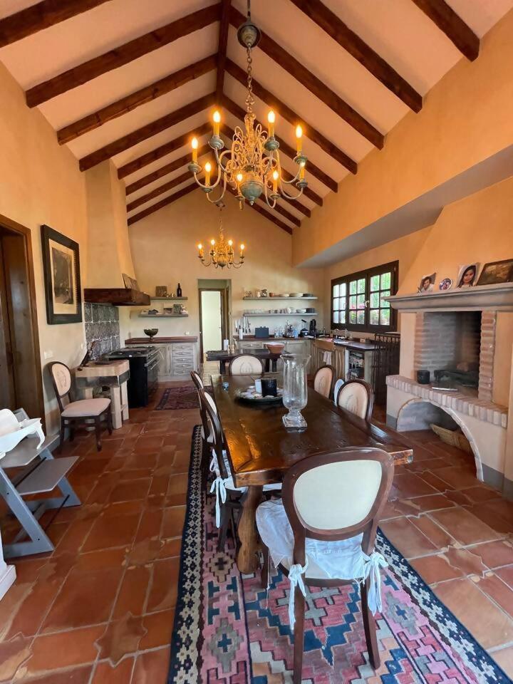 Villa Casa Sol Encantadora Villa Con Piscina Marbella Luaran gambar