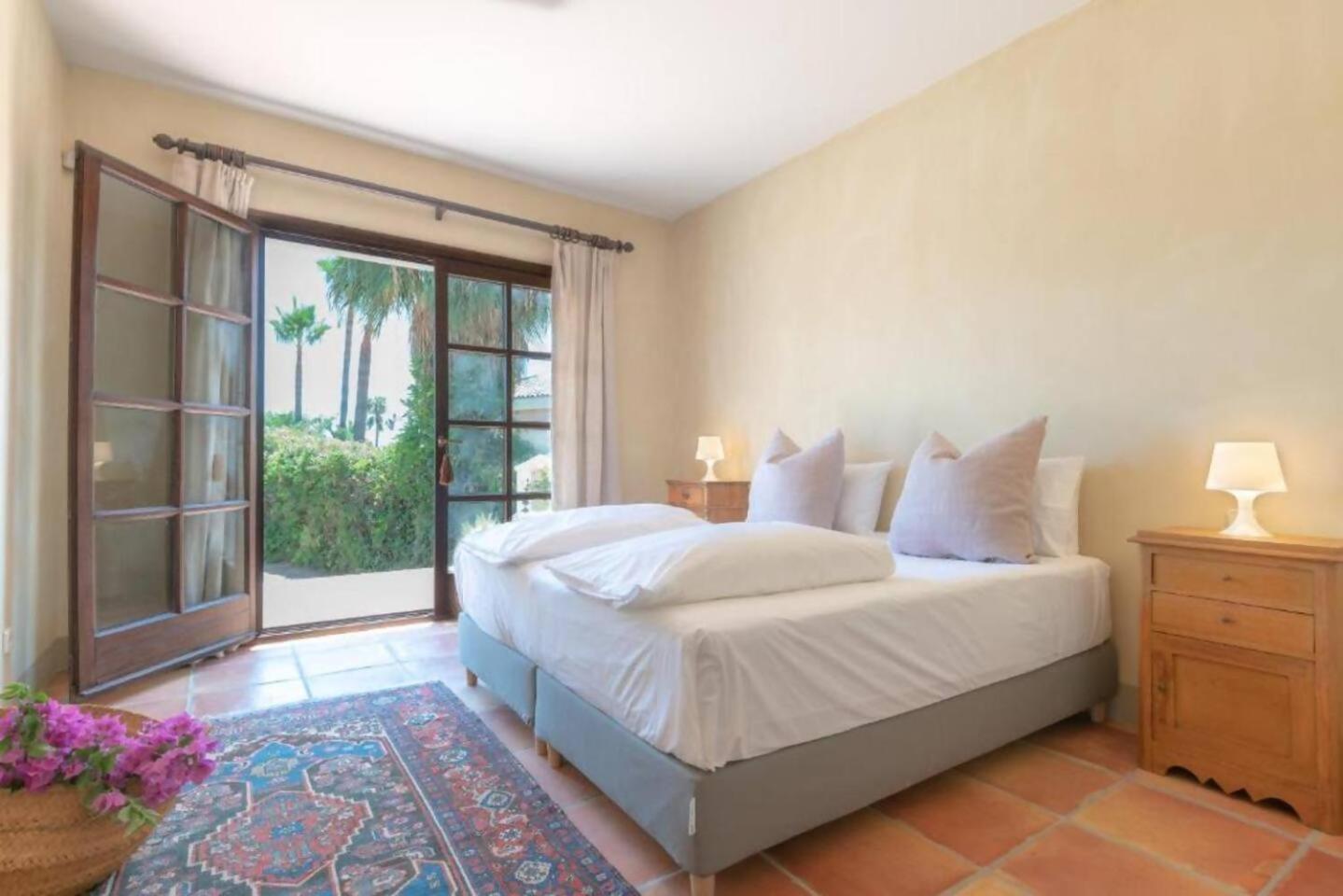 Villa Casa Sol Encantadora Villa Con Piscina Marbella Luaran gambar